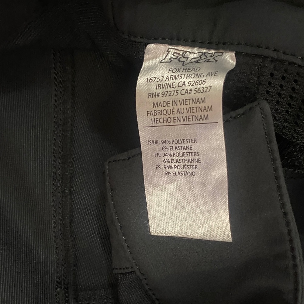 Fox Defend Riding Shorts - Picture 7 of 8